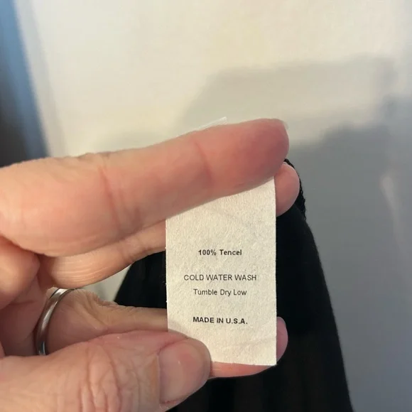 OAK Black Sleeveless Scoop-Neck Maxi Dress - Picture 3 of 4